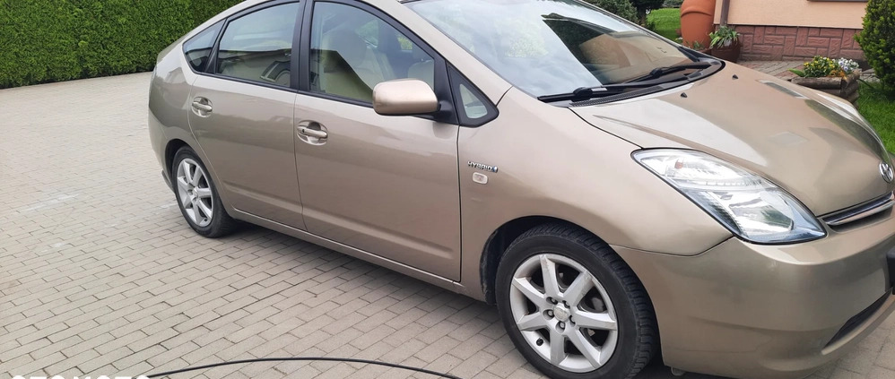 Toyota Prius cena 38500 przebieg: 87000, rok produkcji 2008 z Rzeszów małe 67